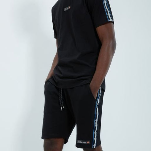 Ellesse short set for man סט מכנס וחולצה מהמותג אלס לגבר בצבע שחור